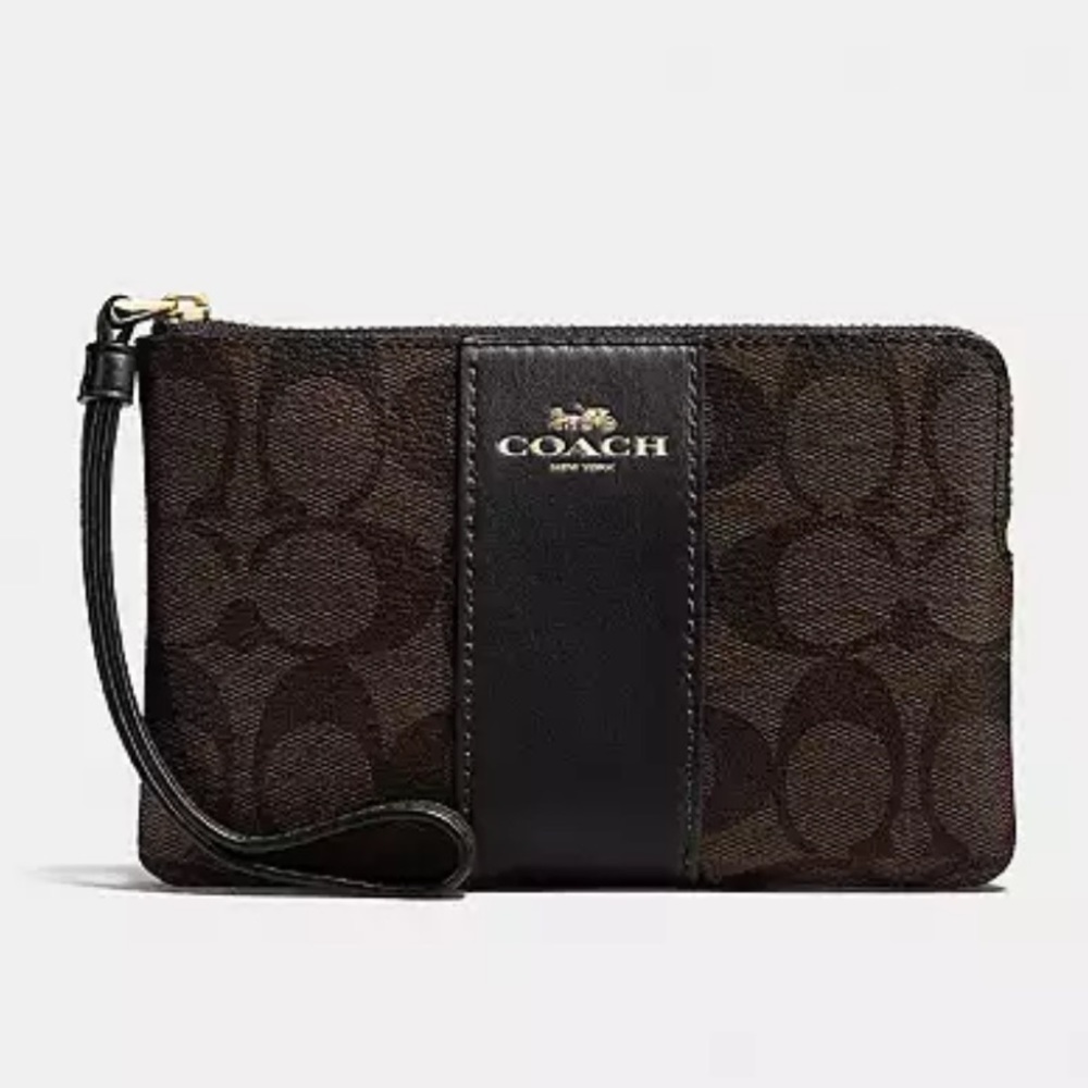 Coach Corner Zip Wristlet In Signature Canvas nwt. In packaging - Picture 1 of 2
